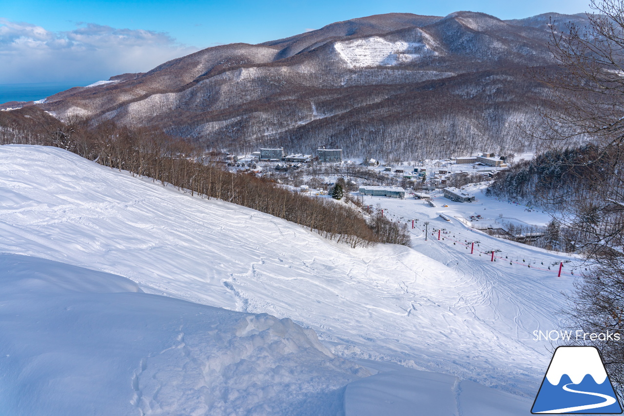 朝里川温泉スキー場｜祝・粉雪復活！競争率ゼロのゲレンデでパウダー三昧♪